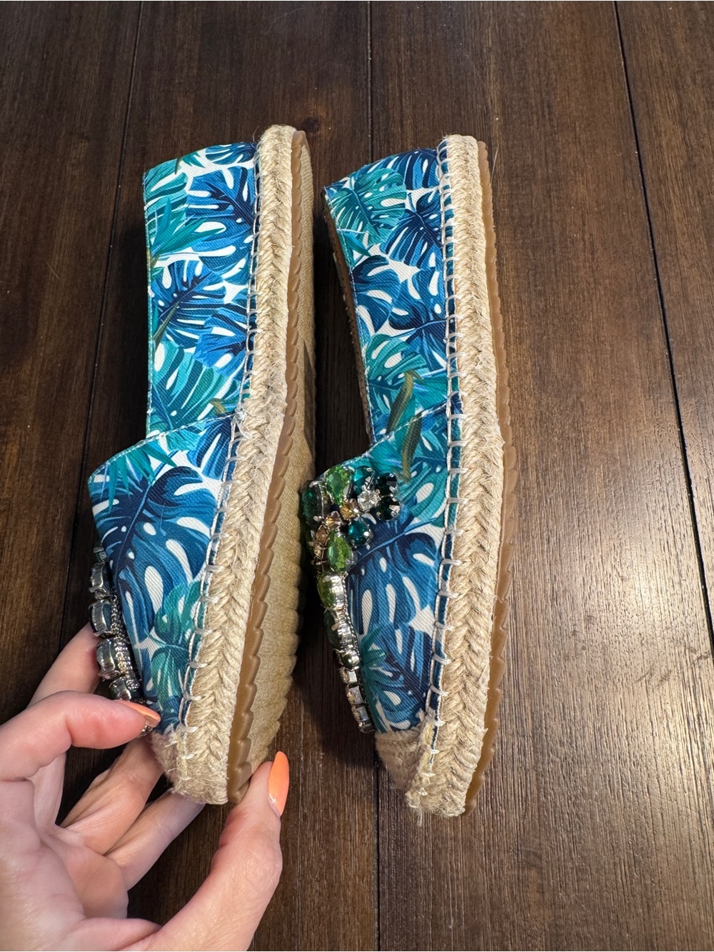 Lauren Lorraine Espadrille Flats Tropical Palm  Crystal Embellished Shoes 8 NIB - Picture 8 of 16